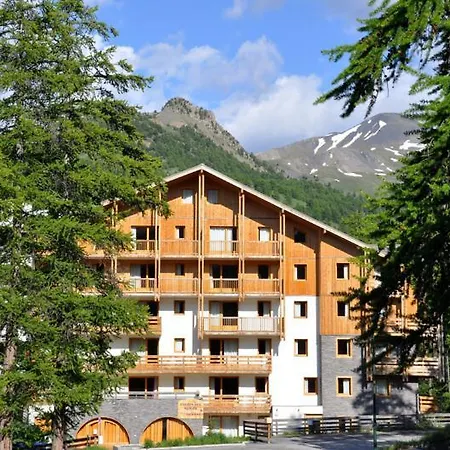 L'ecrin Des Neiges Апартаменты Вар